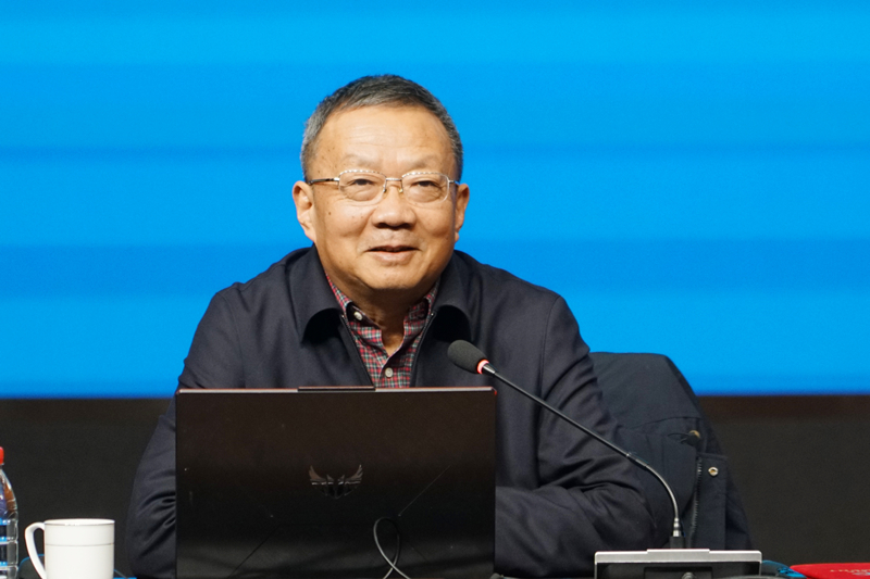 著名美育专家杜卫教授到我校讲学并受聘为学校名誉教授