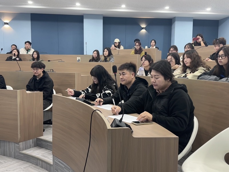 校团委举办“七十五载迎盛世 砥砺前行续华章”微团课大赛预赛