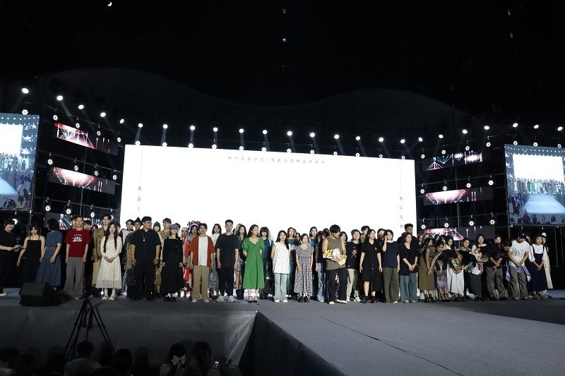 无悔青春 逐梦星河 —— 我校2024届毕业晚会圆满落幕