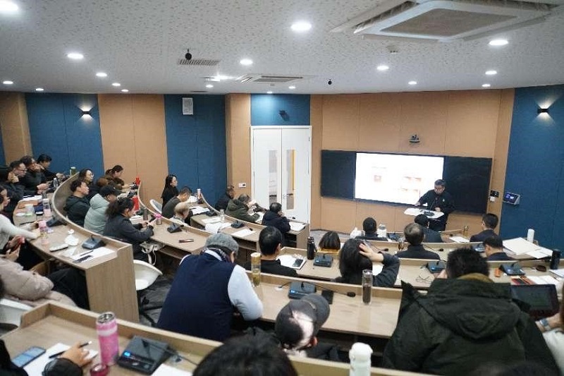 我校召开高级职称专任教师2024年度岗位业绩述职会