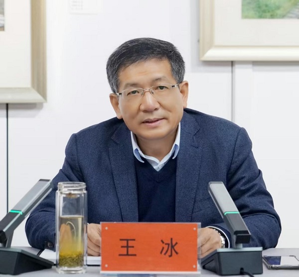倾听心声、共话成长——我校召开“我与书记面对面”交流座谈会