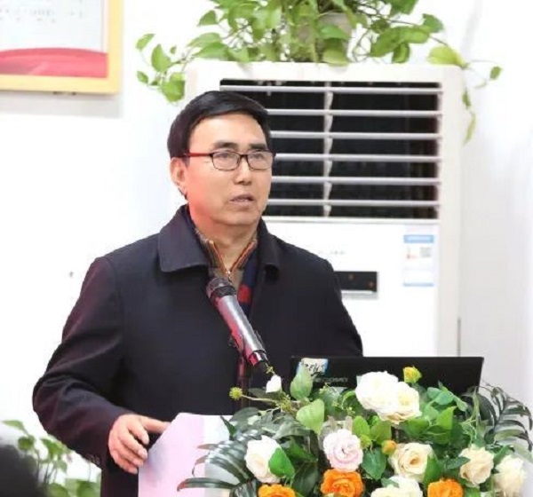 石品校长一行到郑州四禾美术学校参观调研
