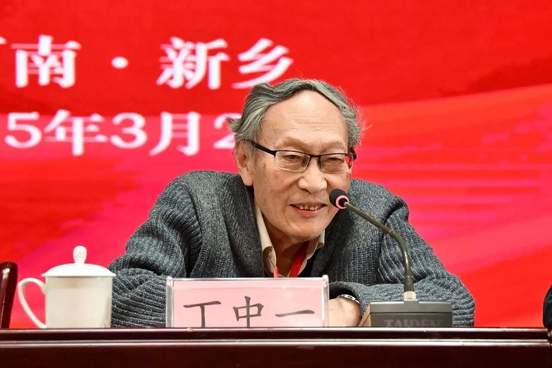 我校在河南省美术家协会2025年度工作会议上 获“优秀组织奖”等荣誉称号