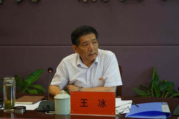 太阳成集团tyc122cc党委会2024年第五次会议召开