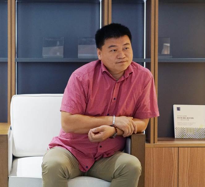 我校举行俄罗斯国立工艺美术大学国际交流合作签约暨客座教授聘任仪式