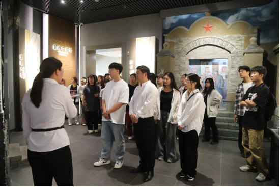 传承红色精神，让青春在奉献中绽放——我校组织青年党（团）员赴焦裕禄纪念园开展主题党团日活动