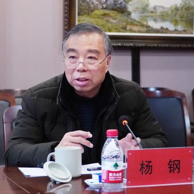河南博物院副院长、工会主席史自强一行莅临我集团调研指导工作