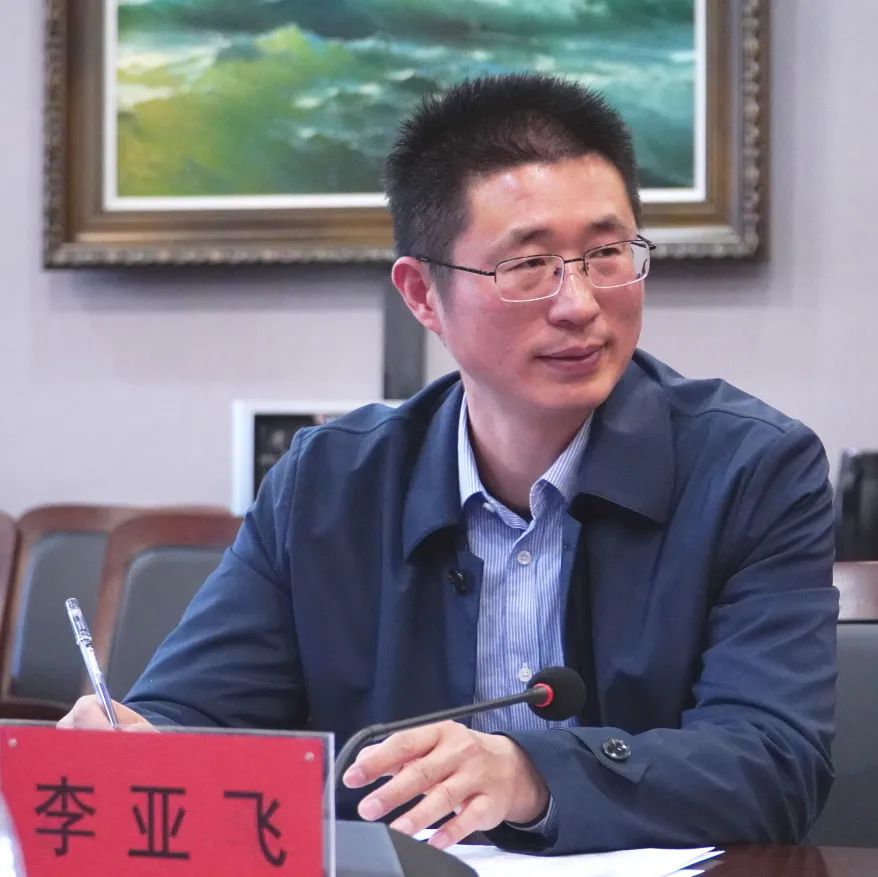 河南博物院副院长、工会主席史自强一行莅临我集团调研指导工作