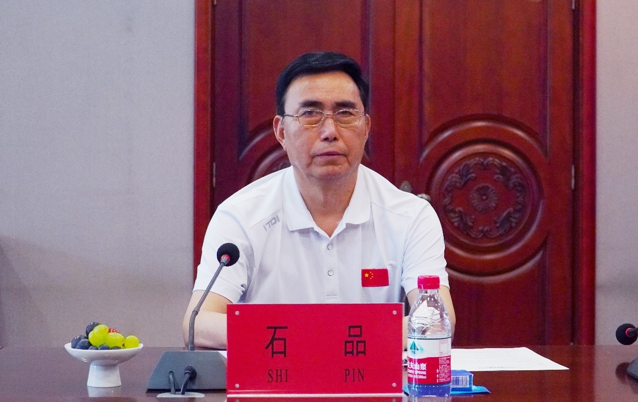 意大利巴里美术学院一行到我集团访问交流