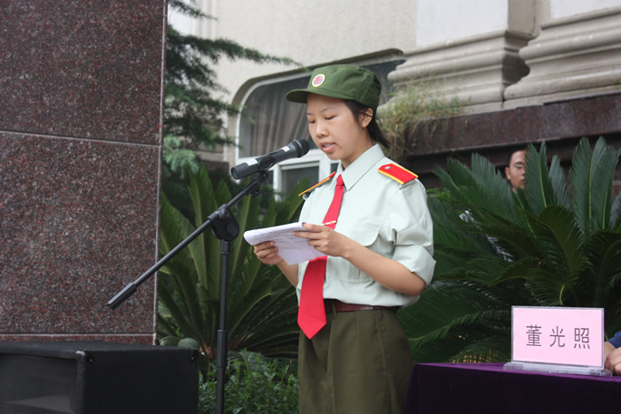 我集团2010级新生开学典礼暨军训动员大会隆重举行 我集团2010级新生开学典礼暨军训动员大会隆重举行