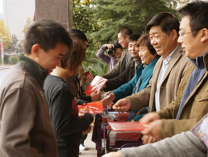 我集团2010--2011学年评优奖先大会隆重举行 我集团2010--2011学年评优奖先大会隆重举行