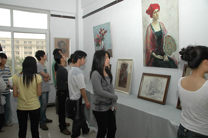 俄罗斯艺术家格比布拉耶夫•格比布拉素描,油画展开幕 俄罗斯艺术家格比布拉耶夫•格比布拉素描,油画展开幕
