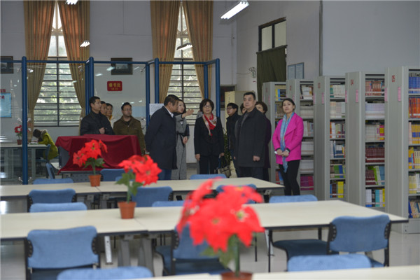 郑州轻工业学院校领导一行莅临我集团视察工作 郑州轻工业学院校领导一行莅临我集团视察工作