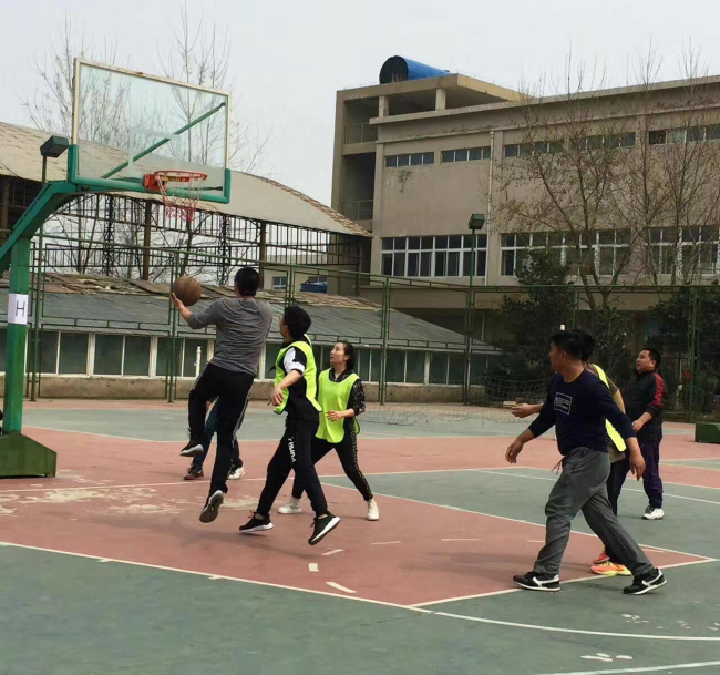 我集团首届教职工篮球比赛圆满落幕 我集团首届教职工篮球比赛圆满落幕