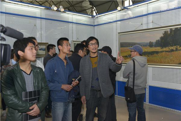 俄罗斯著名油画家作品展在我集团艺术展览中心展出