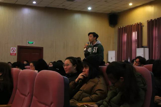 设计评论的实务操作——以著名女建筑师妹岛和世为例 设计评论的实务操作——以著名女建筑师妹岛和世为例