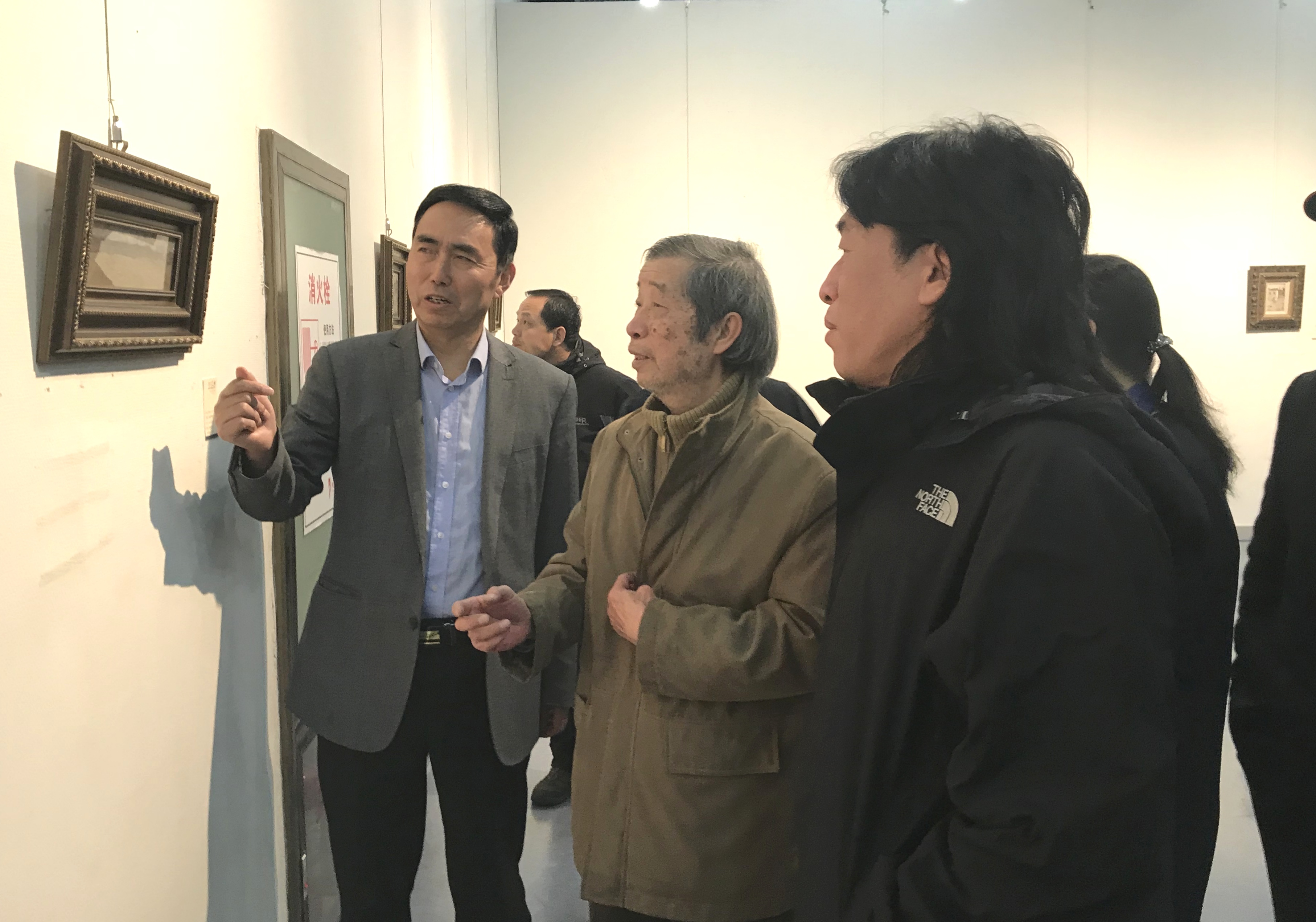 我集团师生参观“方寸之间——俄罗斯小幅油画作品展”