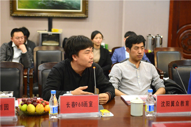 走进来，带你了解不一样的美术学院 ——我集团2018美术教育中原行活动启动