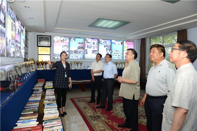 校党委书记俞海洛一行到我集团调研指导工作 校党委书记俞海洛一行到我集团调研指导工作