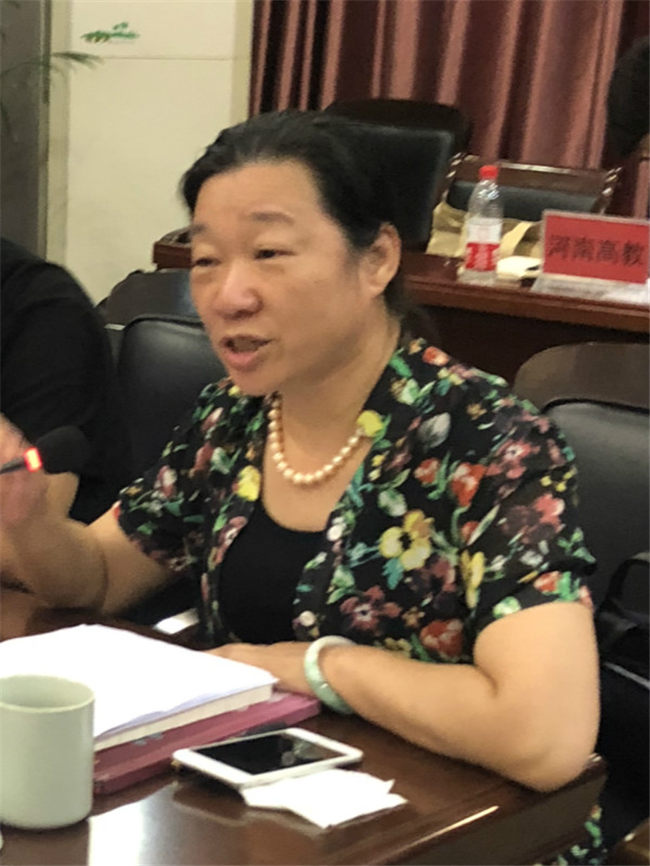 河南省教育界学习贯彻习近平总书记 给中央美术学院老教授回信重要精神座谈会在我集团召开 河南省教育界学习贯彻习近平总书记 给中央美术学院老教授回信重要精神座谈会在我集团召开