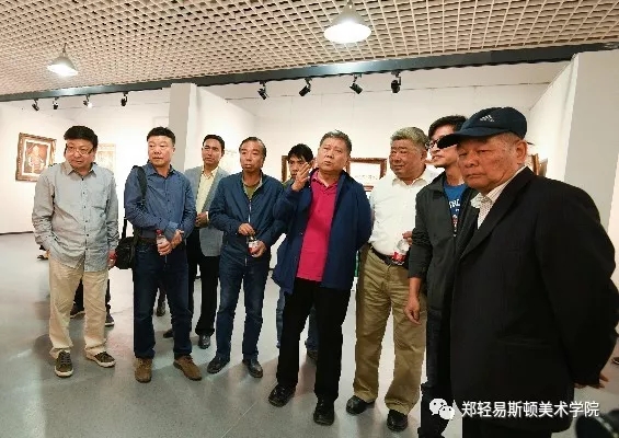 河南省美协专家团莅临我集团指导备战第十三届全国美展工作 河南省美协专家团莅临我集团指导备战第十三届全国美展工作
