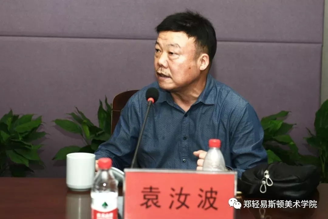 河南省美协专家团莅临我集团指导备战第十三届全国美展工作 河南省美协专家团莅临我集团指导备战第十三届全国美展工作