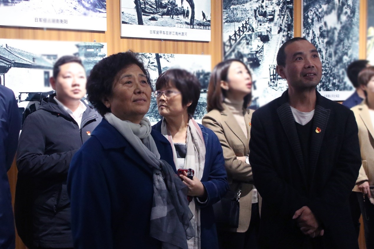 我集团教工党员赴豫西抗日纪念馆开展“不忘初心、牢记使命”主题教育活动 我集团教工党员赴豫西抗日纪念馆开展“不忘初心、牢记使命”主题教育活动