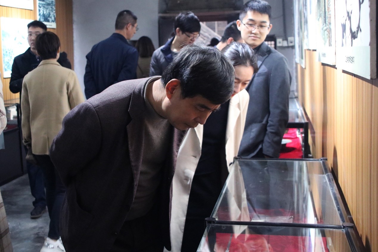 我集团教工党员赴豫西抗日纪念馆开展“不忘初心、牢记使命”主题教育活动 我集团教工党员赴豫西抗日纪念馆开展“不忘初心、牢记使命”主题教育活动