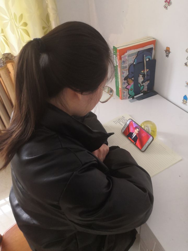 我集团组织学生深入学习疫情防控思政大课内容 我集团组织学生深入学习疫情防控思政大课内容