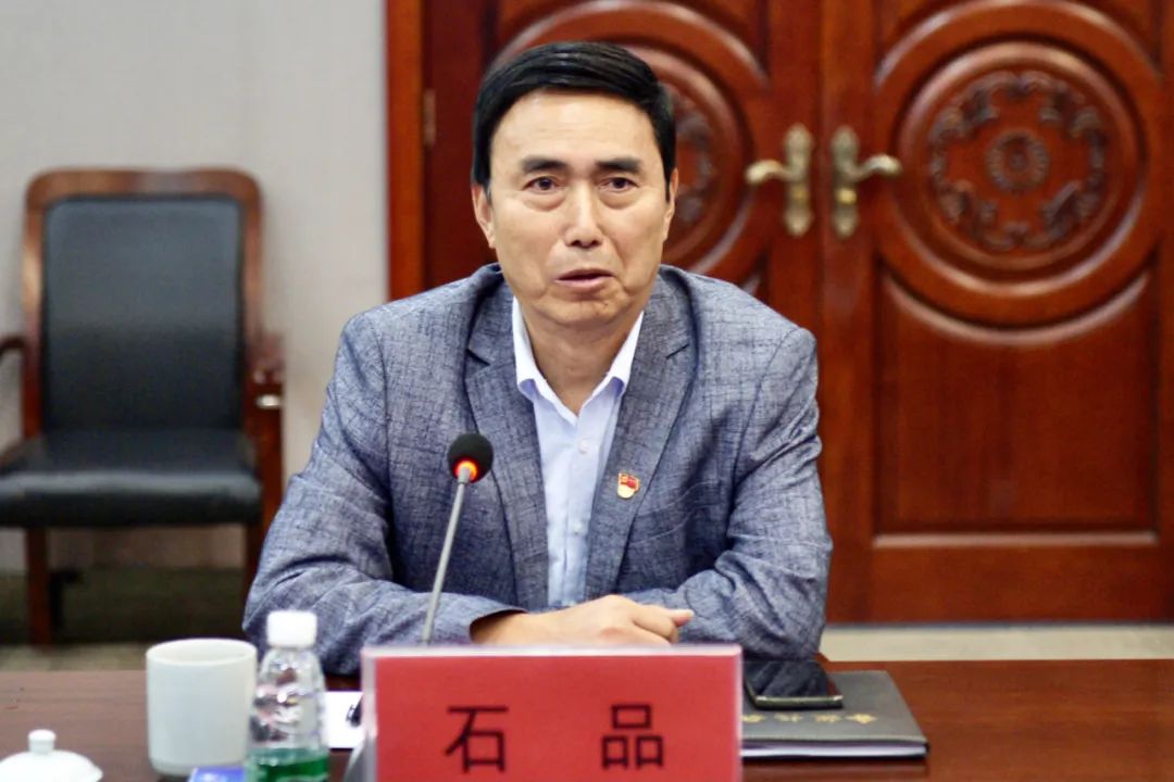 省人大教科文卫委员会朱清孟主任莅临我集团调研指导工作