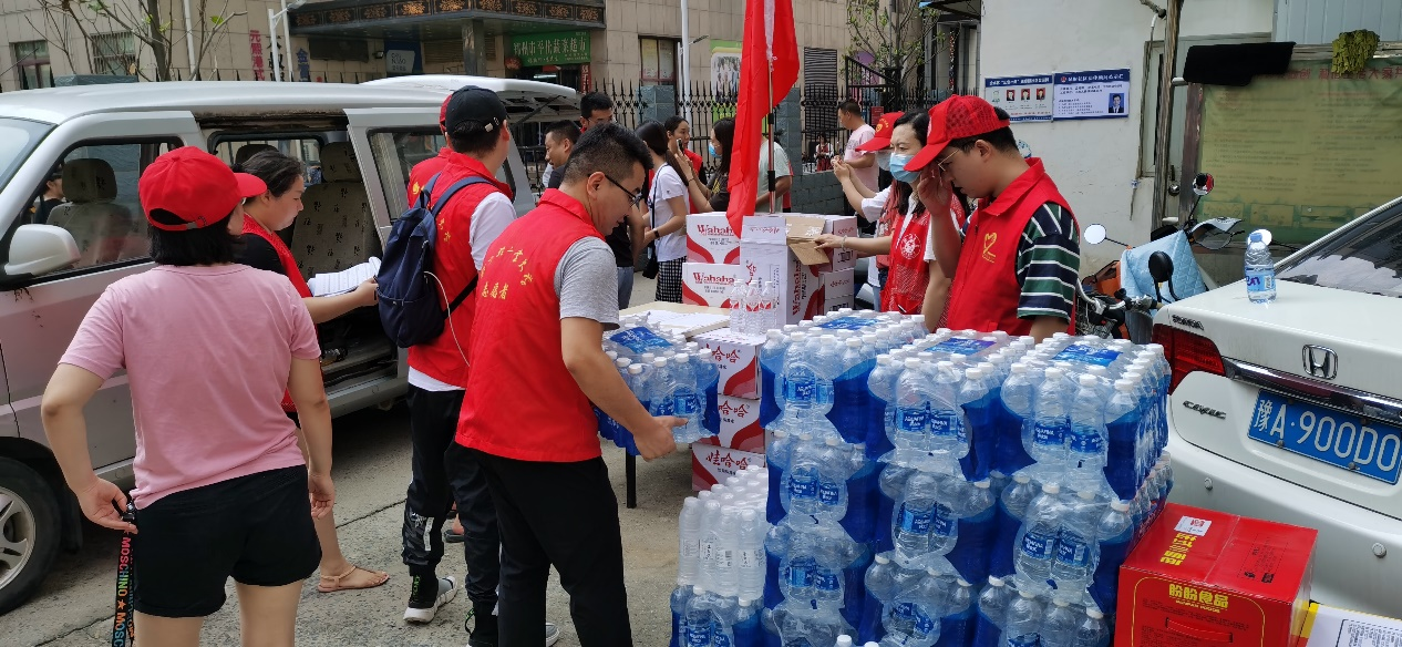 防汛抗疫奏响青春之歌|青力抗疫 爱心抗洪(一) 防汛抗疫奏响青春之歌|青力抗疫 爱心抗洪(一)