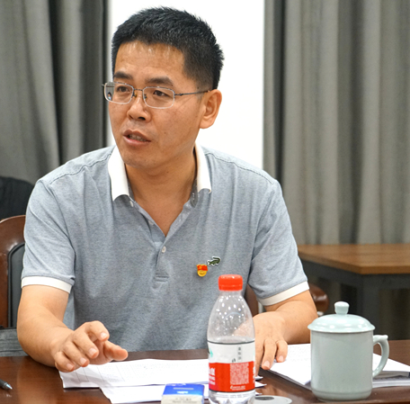 我集团召开党支部全体委员专题培训会 我集团召开党支部全体委员专题培训会