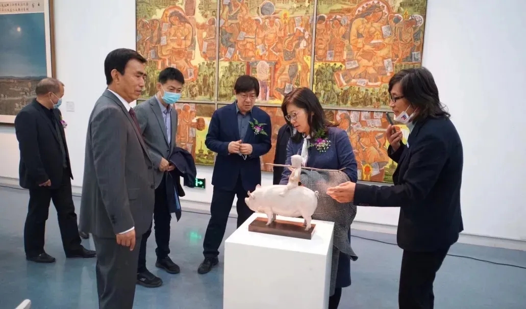我集团建院20周年师生优秀作品展隆重开幕 我集团建院20周年师生优秀作品展隆重开幕