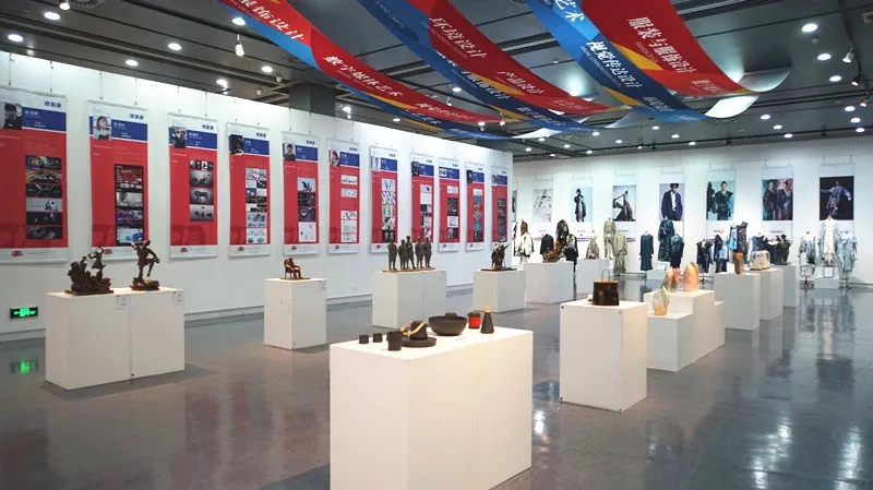 我集团建院20周年师生优秀作品展圆满落幕 我集团建院20周年师生优秀作品展圆满落幕