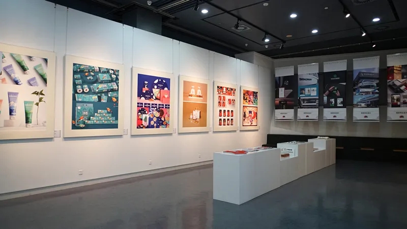 我集团建院20周年师生优秀作品展圆满落幕 我集团建院20周年师生优秀作品展圆满落幕